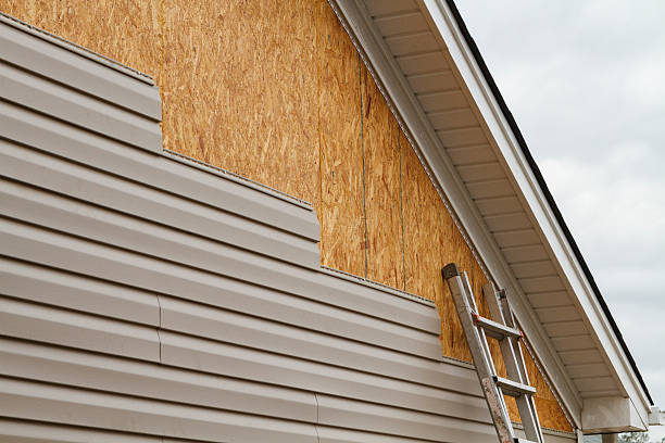 24/7 Emergency Storm Damage Siding Repair experts in Stokes, NC